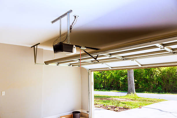 Top rated local Garage Door Panel Replacement specialists in Rib Mountain, WI